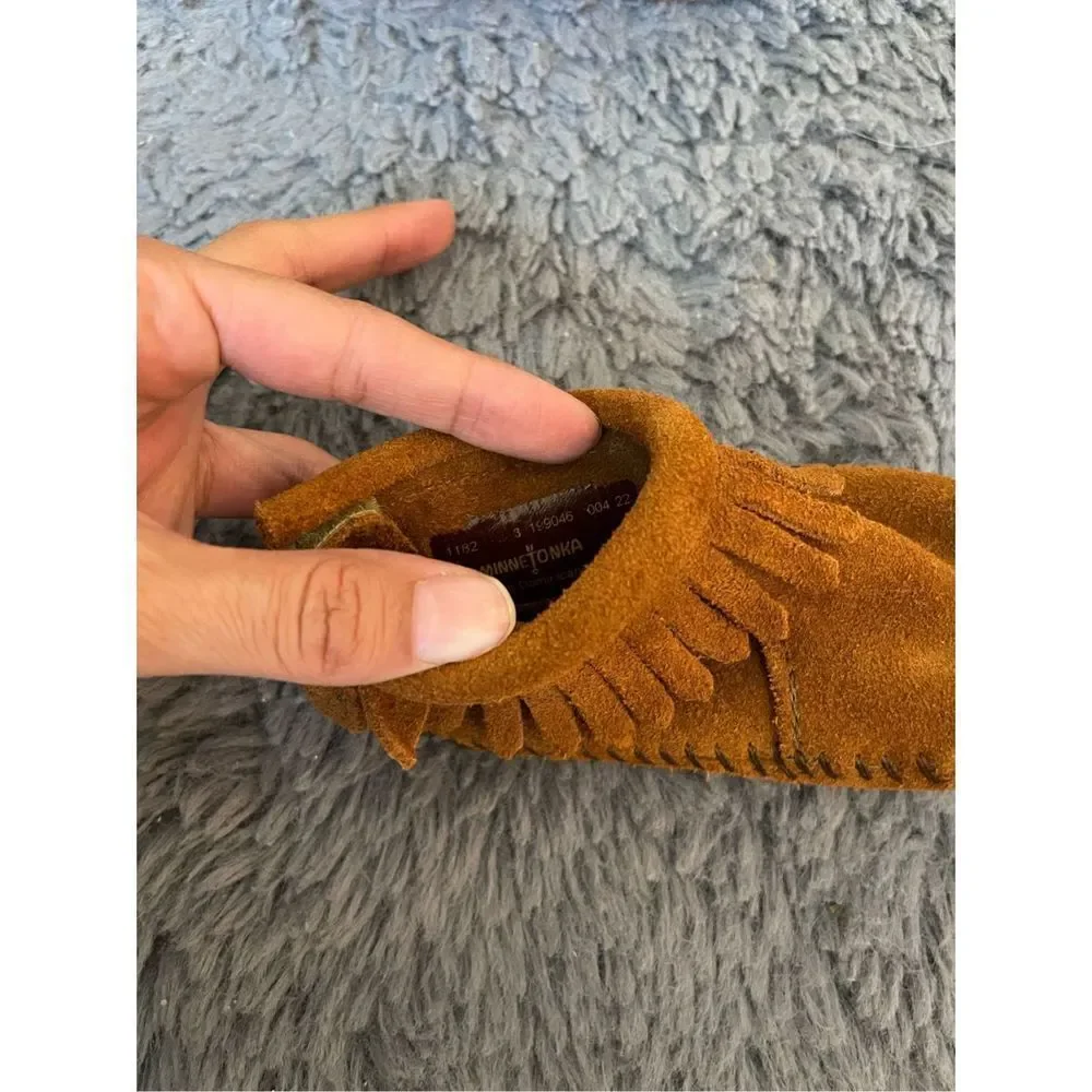 Minnetonka baby leather fringe moccasins size‎ 3 infants